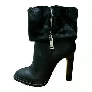 🆕DKNY “SONYA” Black Fur-Trimmed High Heel Ankle Boots. NWT
